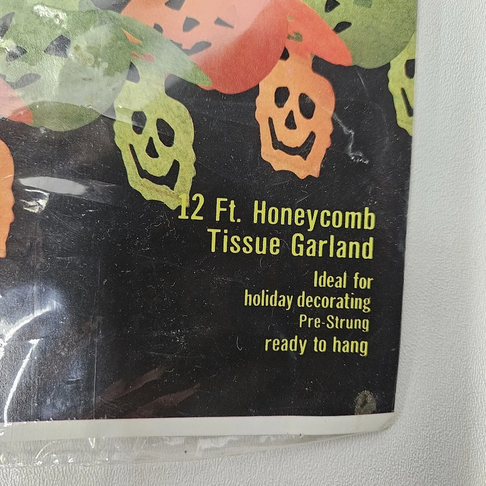 Vintage Eureka Halloween Honeycomb Tissue Garland 12' The Paper Magic Group